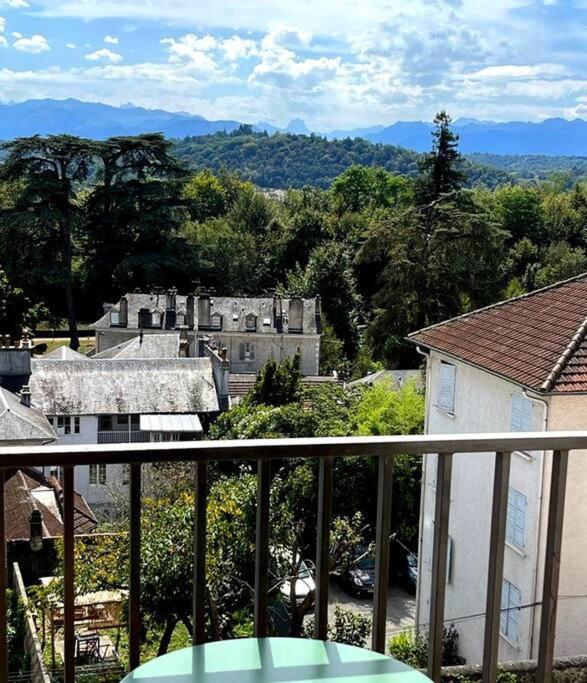 Pau Centre Vue Sur Les Pyrenees Pour 2 Nuits Au Minimum Apartment Екстериор снимка